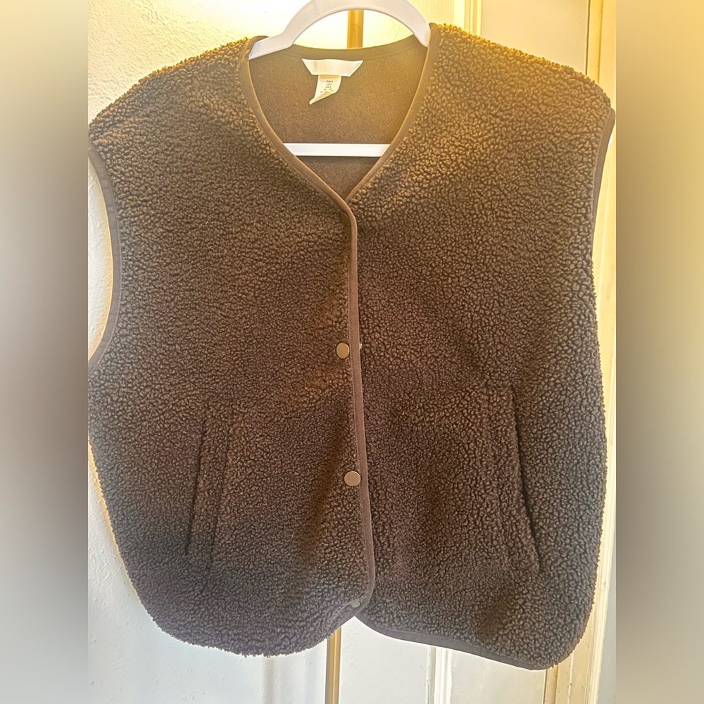 Cozy Brown Sherpa Vest H&M